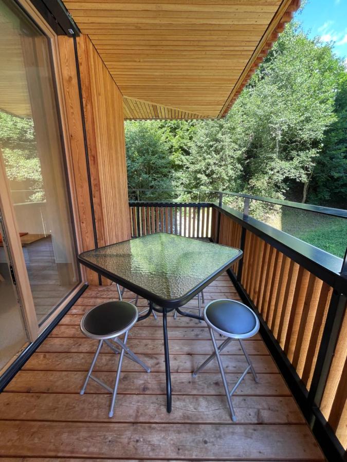 Ferienwohnung 3,5 Zimmer Direkt An Ski- Und Bikepiste Flims Exteriör bild